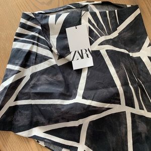 Zara Skirt/cover up Sz S NWT